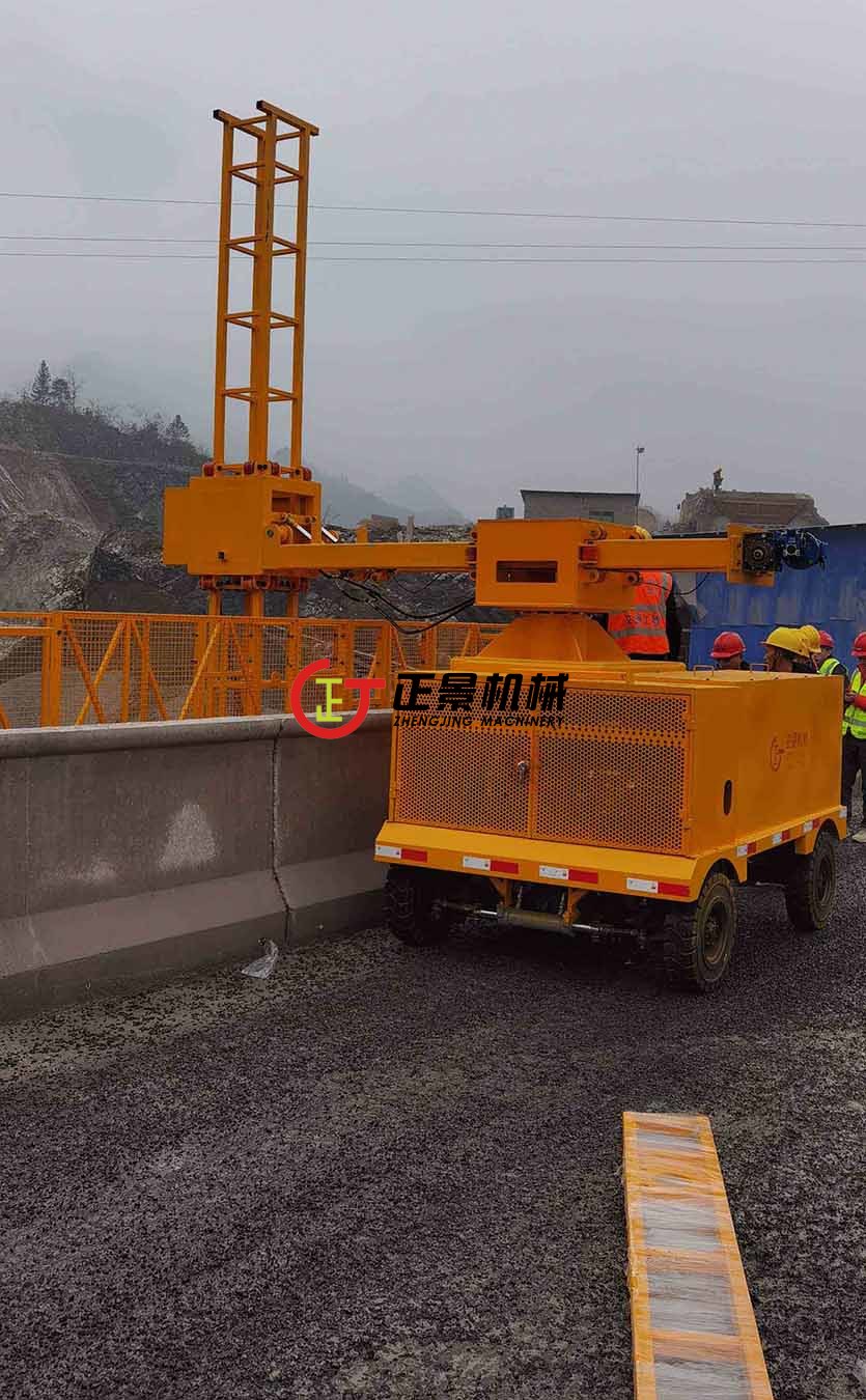 橋梁排水管安裝設(shè)備