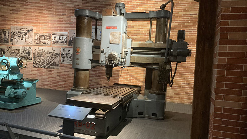 臥式龍門數控鏜銑機床